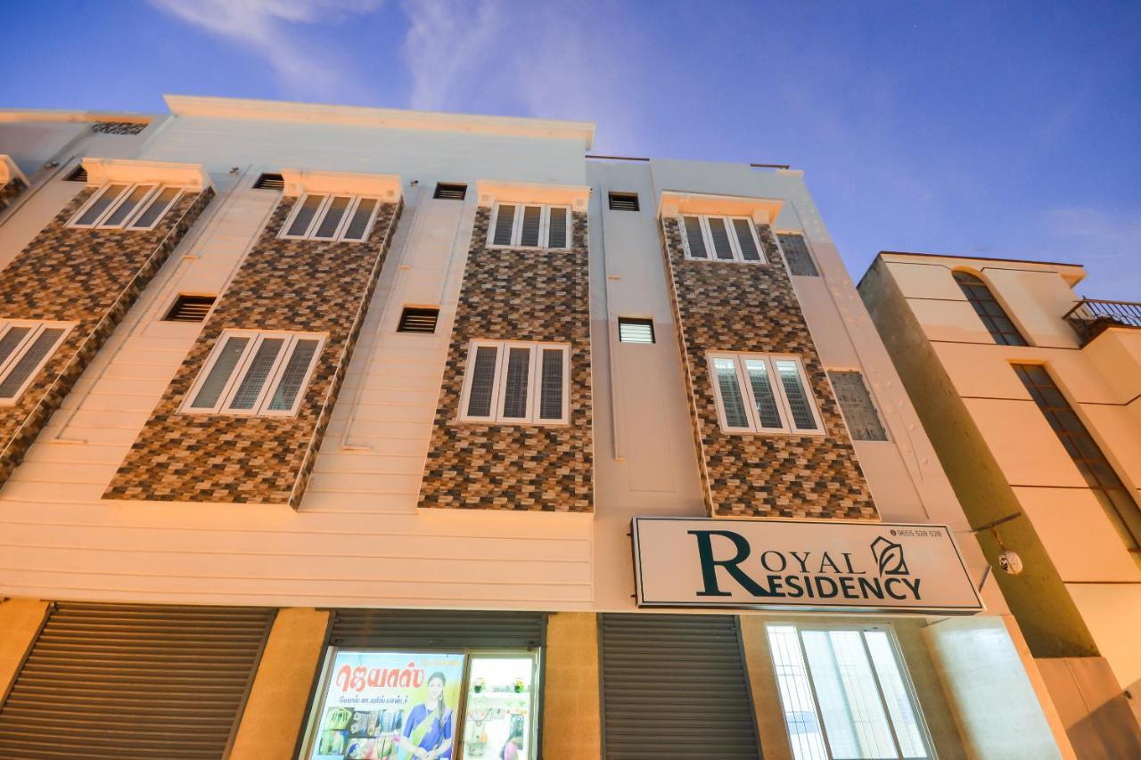 Oyo 70250 Royal Residency Hotel Nāmakkal Екстериор снимка